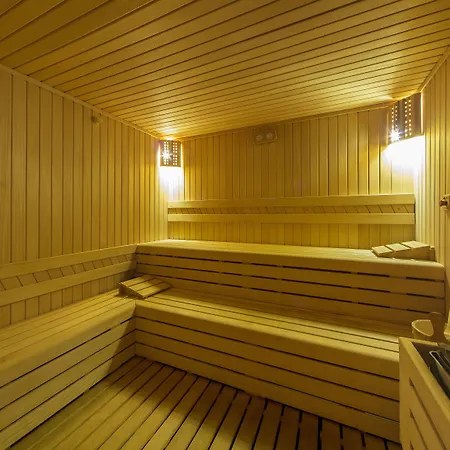 Morione & Center Hotel 4*