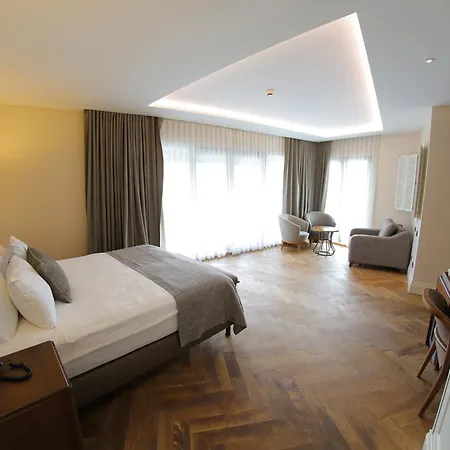 Hotel Morione & Center 4*